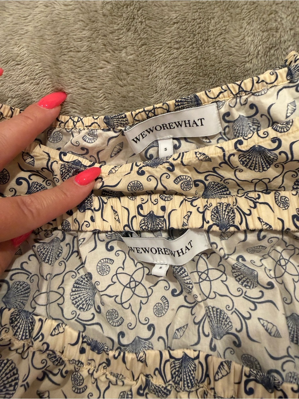 LIKE NEW - WeWoreWhat Skirt Set Cropped Long-Sleeve Top in Cream and Blue Shell